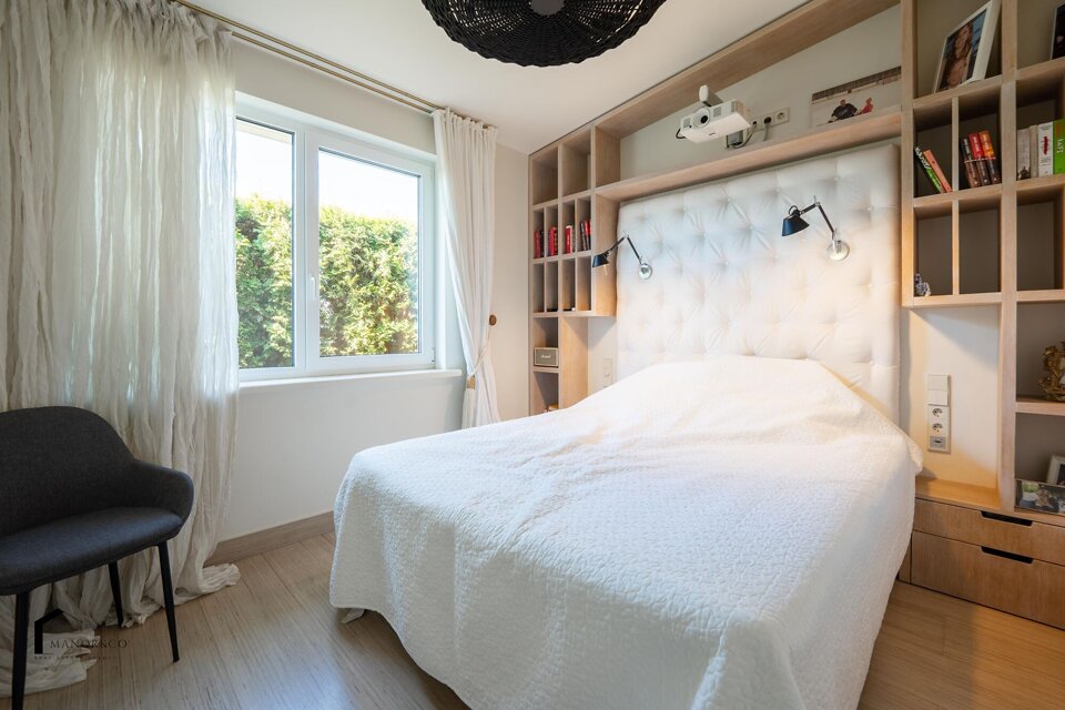 Aroniju iela 11, Ropažu nov.