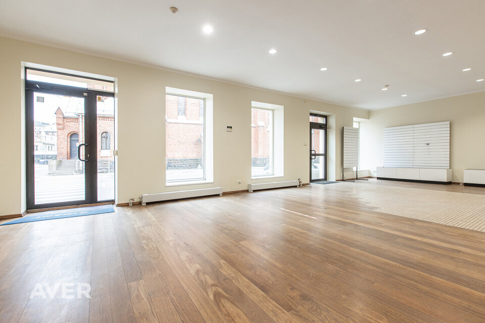 Brīvības iela 117, Rīga