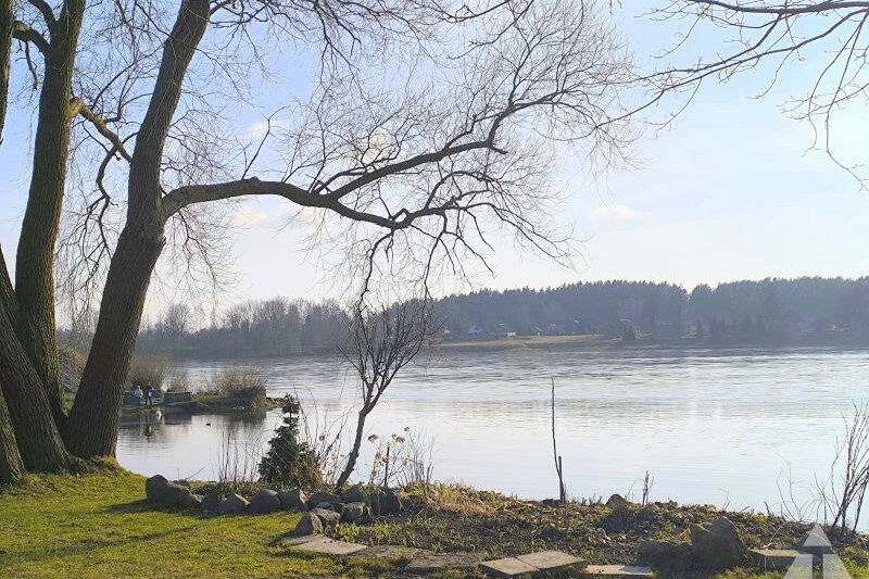 Daugavmalas iela 75, Rīga