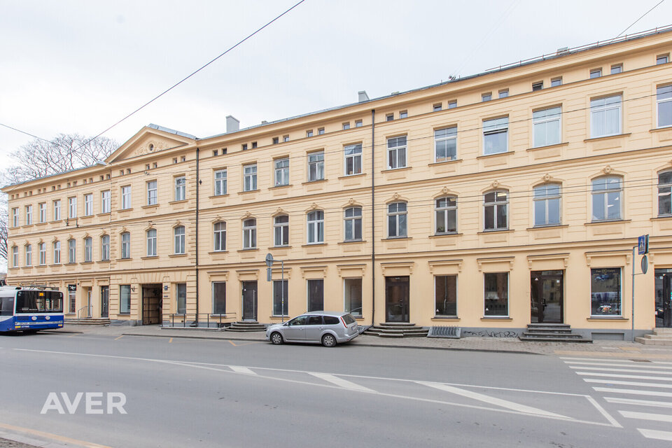 Brīvības iela 117, Rīga