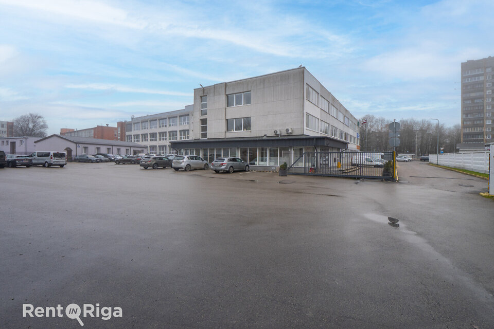 Latgales iela 250, Rīga