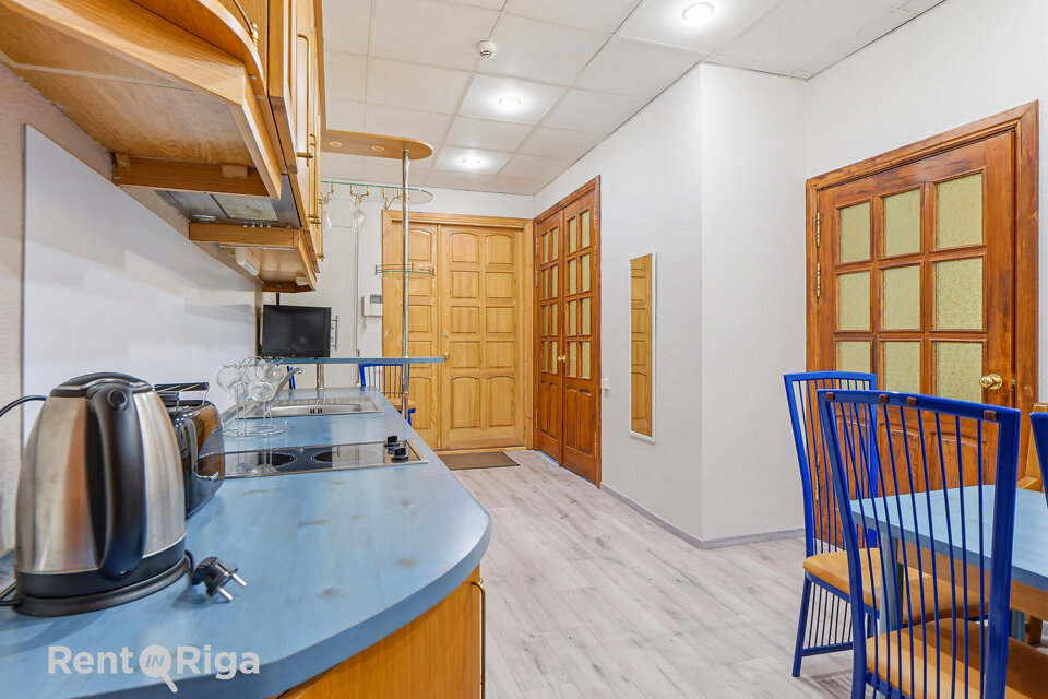 Riharda Vāgnera iela 8, Rīga