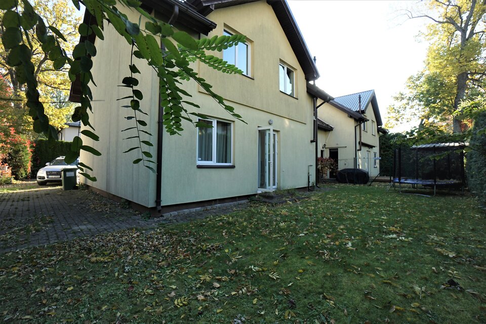 Muižas iela 24, Jūrmala