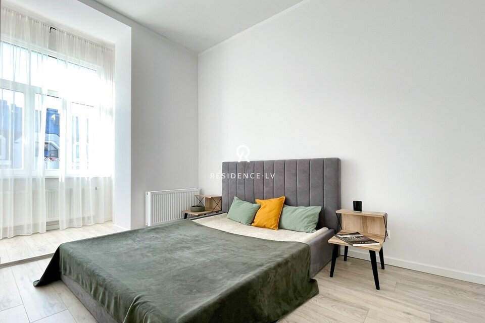 Pulkveža Brieža iela 10, Rīga