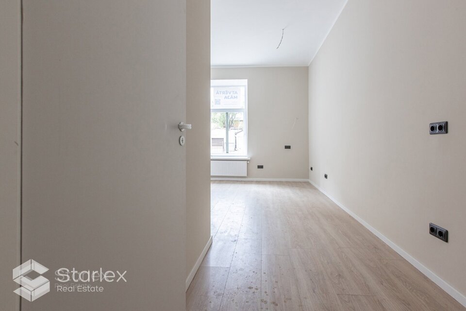 Brīvības iela 146, Rīga