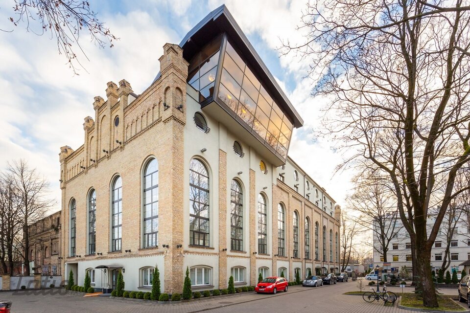 Bērzaunes iela 7, Rīga