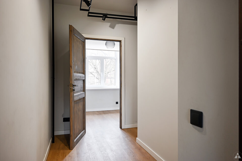 Ropažu iela 98, Rīga