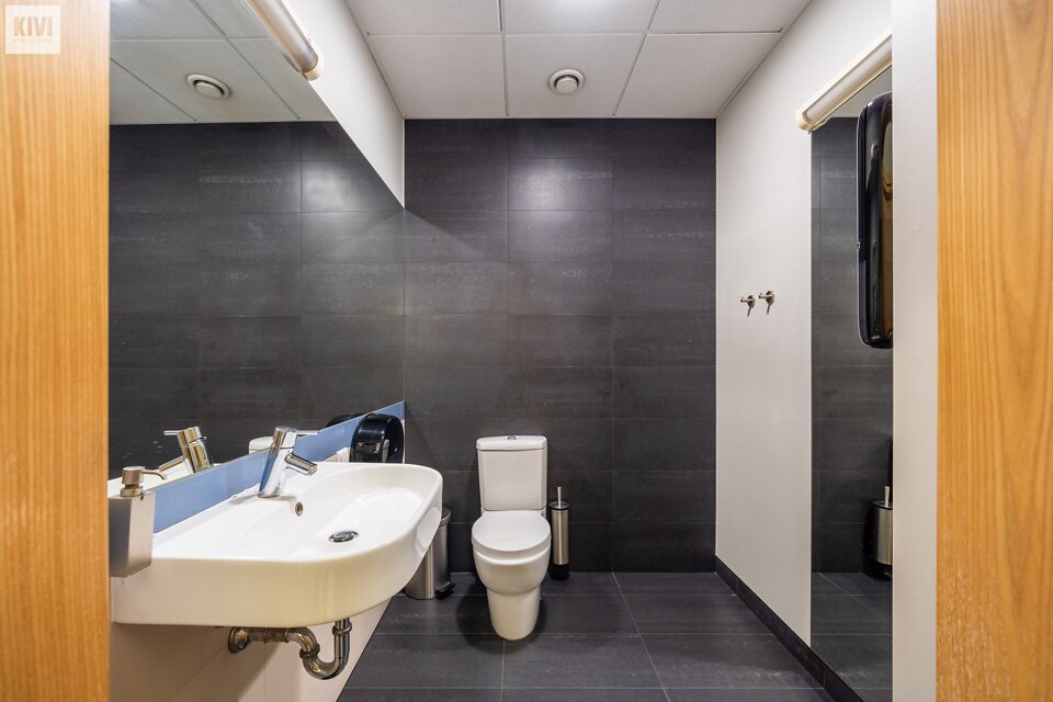 Skanstes iela 12, Rīga