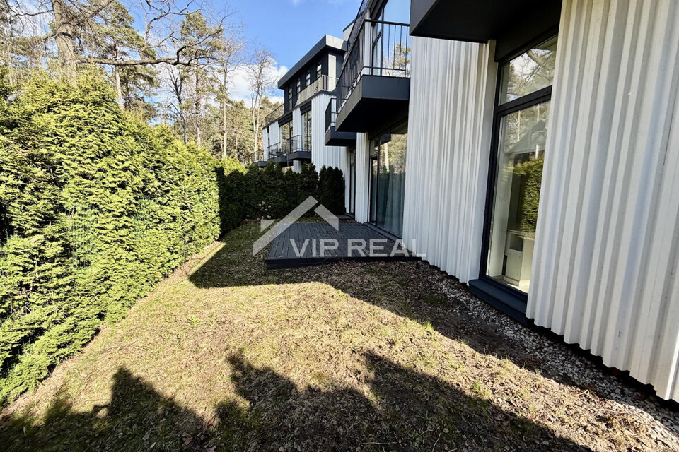 Rīgas iela 90, Jūrmala