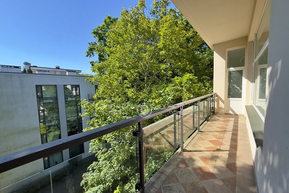 Aspazijas iela 2, Jūrmala