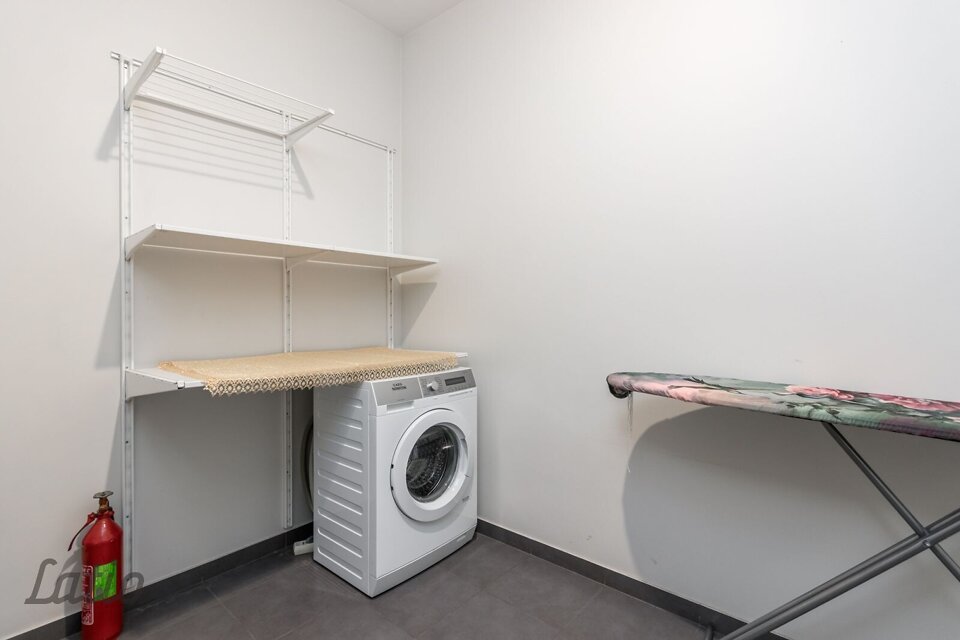 Dubultu prospekts 19, Jūrmala