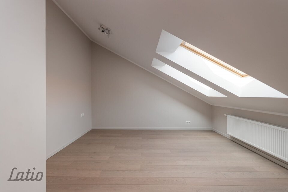 Slokas iela 21, Rīga