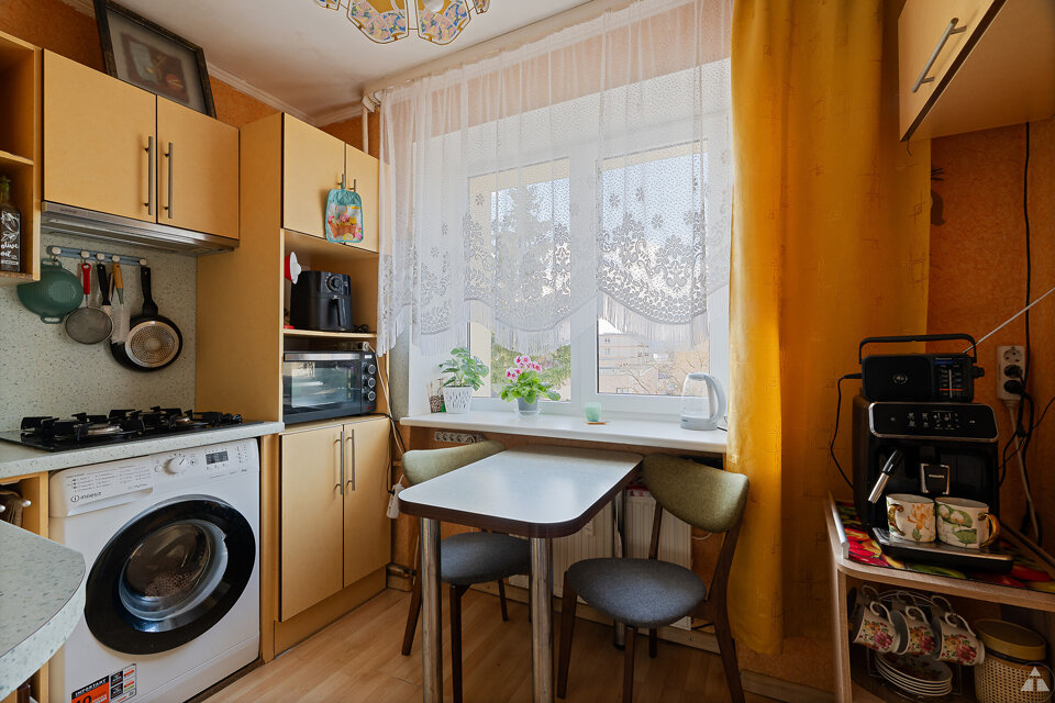 Raiņa iela 10, Jelgava