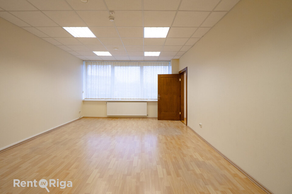 Latgales iela 250, Rīga