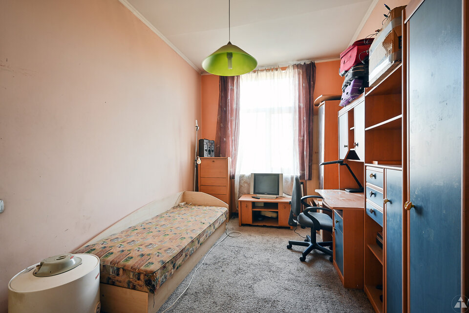 Augļu iela 8a, Rīga