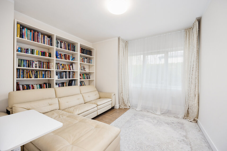 Muižas iela 24, Jūrmala