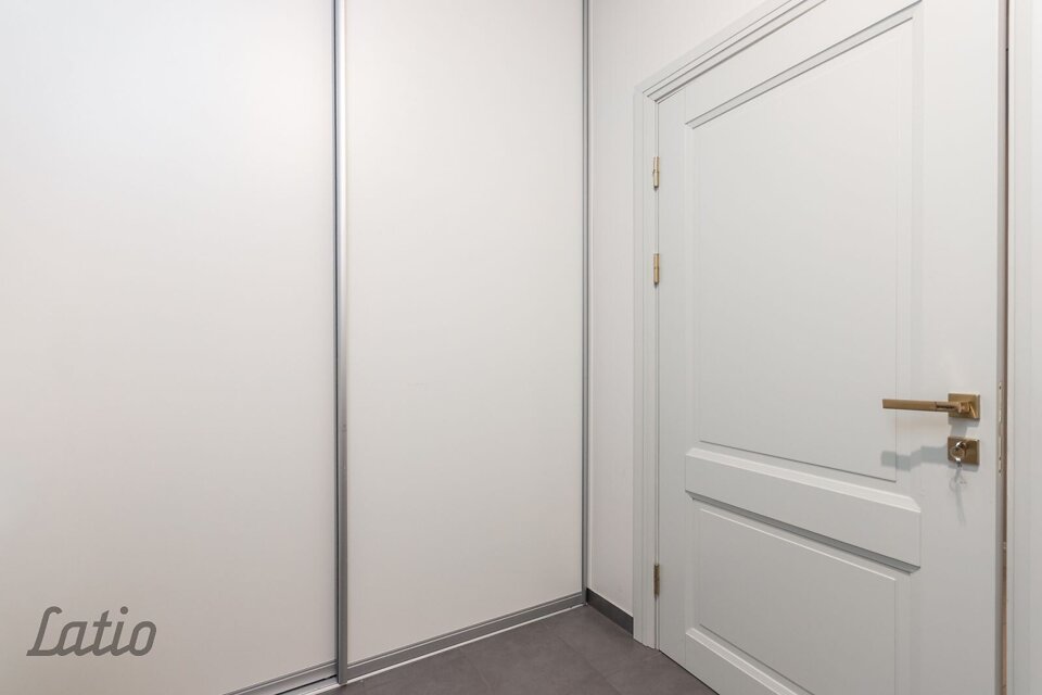 Dubultu prospekts 19, Jūrmala