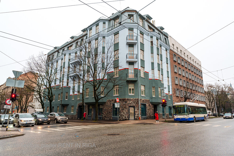 Valdemāra 61, Rīga