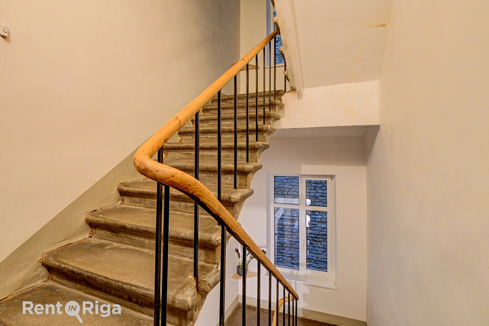 Lāčplēša iela 45, Rīga