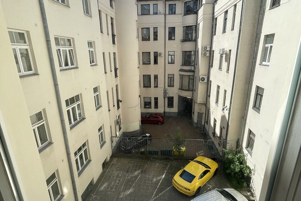 Rūpniecības iela 7, Rīga