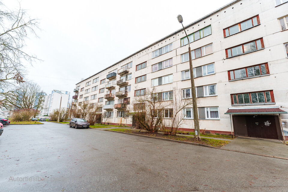 Nīcgales iela 13, Rīga