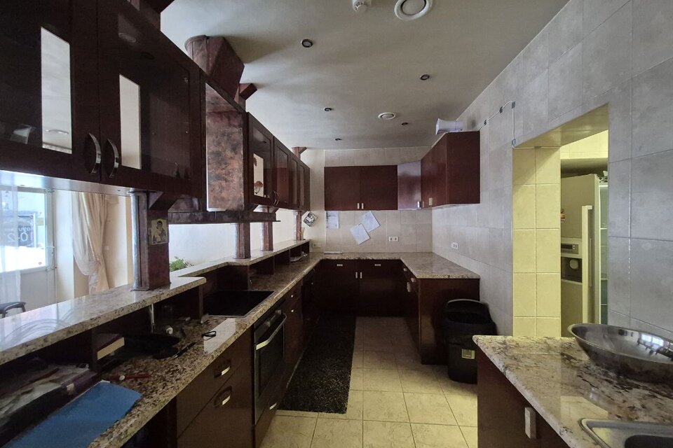 Lidoņu iela 28A, Rīga