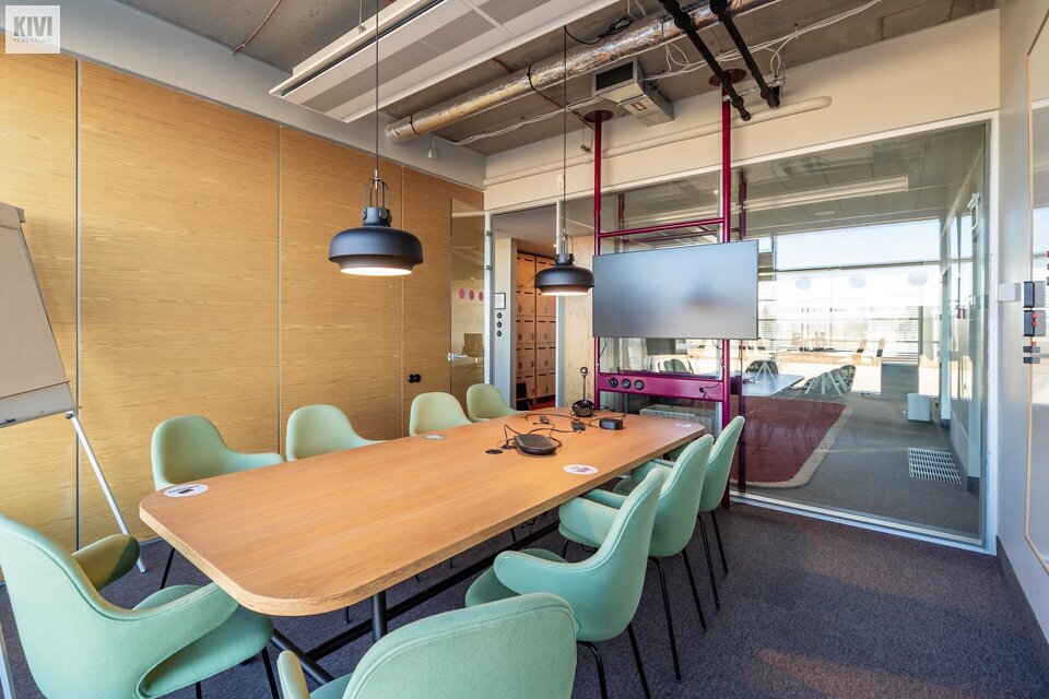 Skanstes iela 12, Rīga