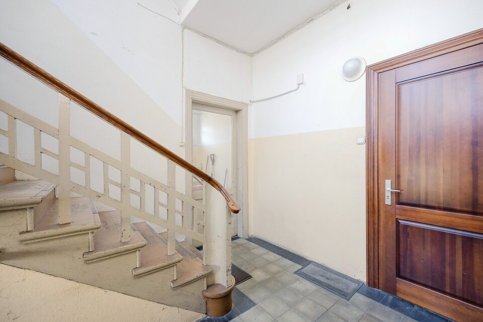 Mežotnes iela 38, Rīga