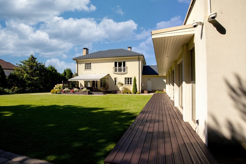 Zušu iela 23, Rīga