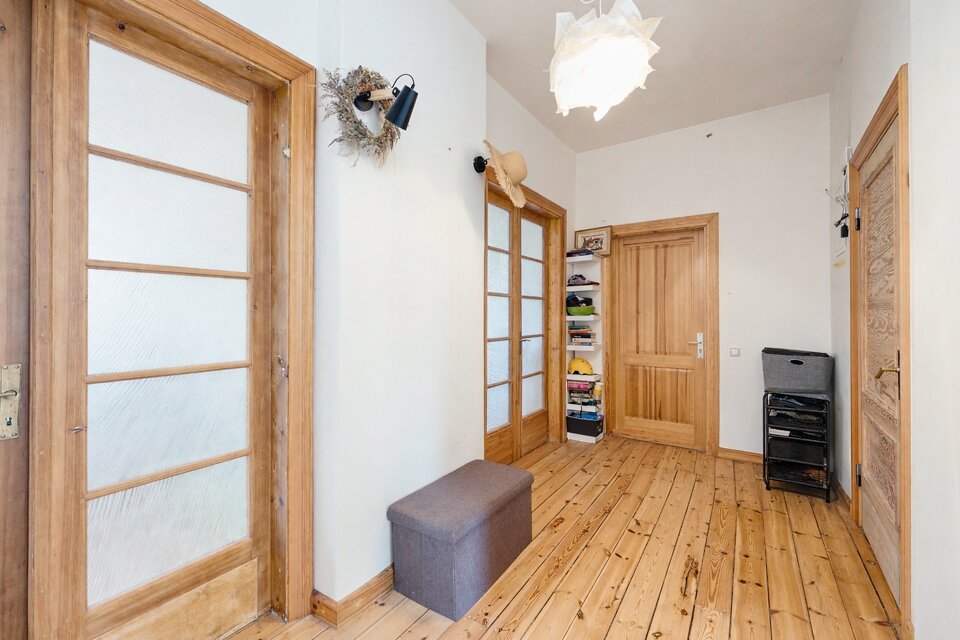 Mežotnes iela 38, Rīga