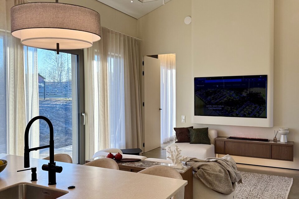 Strazdu iela 11, Bajāri, Salaspils nov.