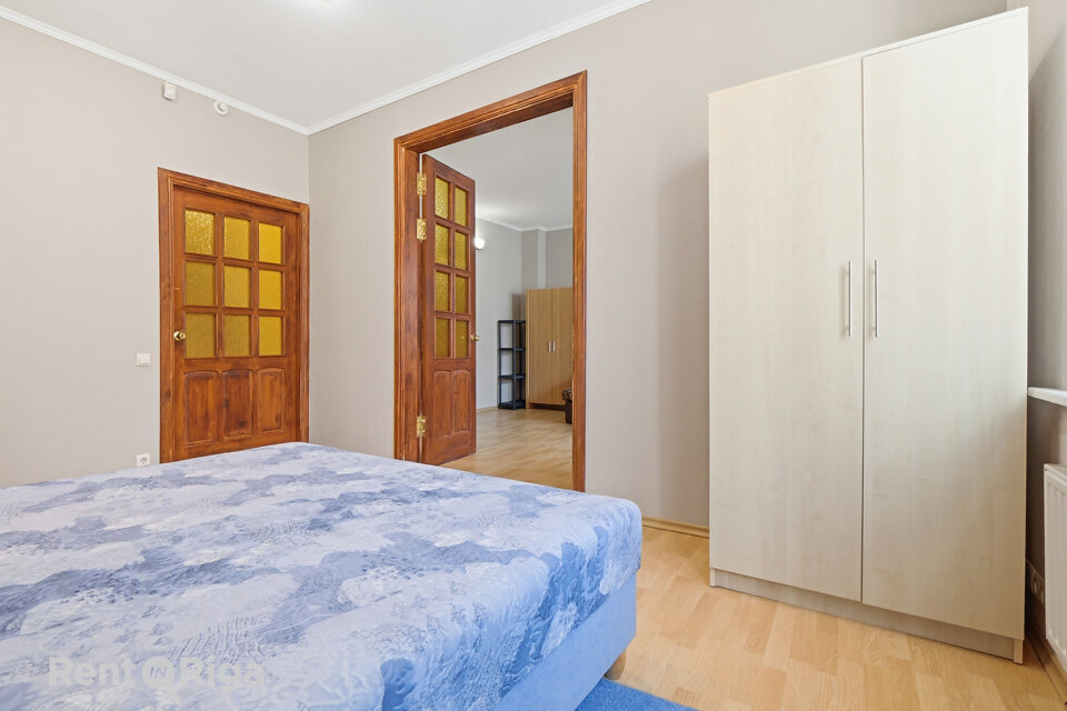 Riharda Vāgnera iela 8, Rīga