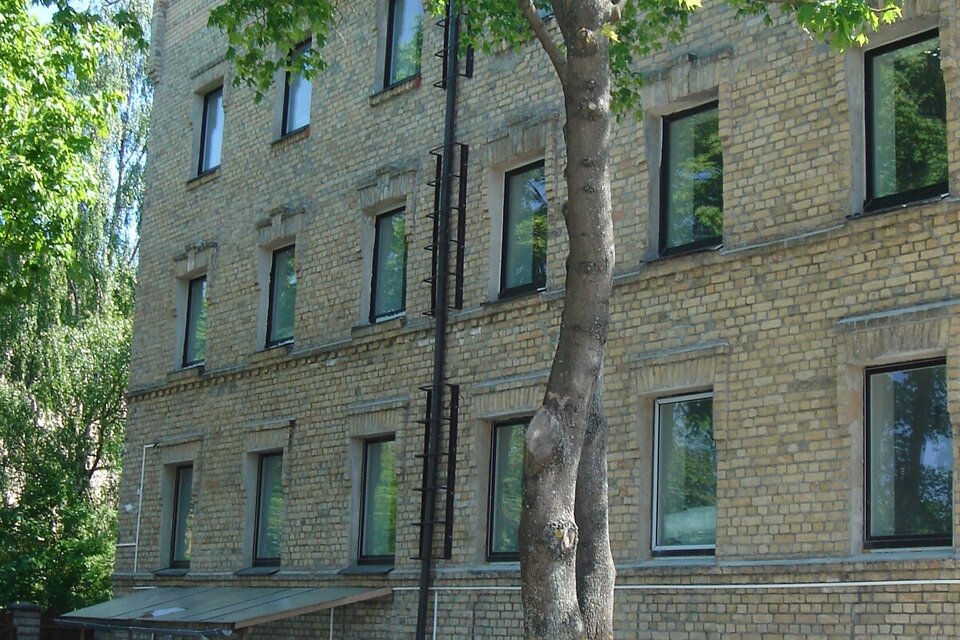 Valmieras iela 3, Rīga