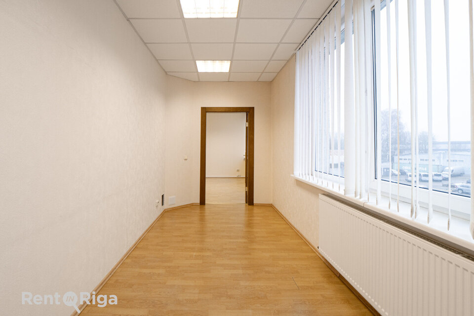 Latgales iela 250, Rīga