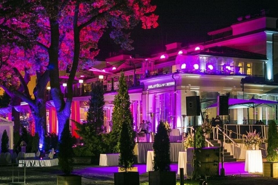 Tērbatas iela 2, Rīga