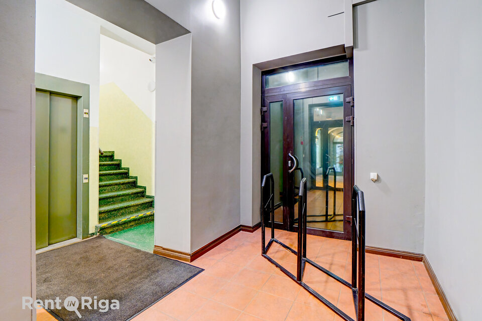 Meierovica 16, Rīga