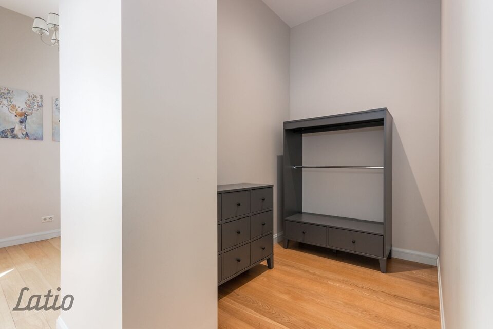 Dubultu prospekts 19, Jūrmala