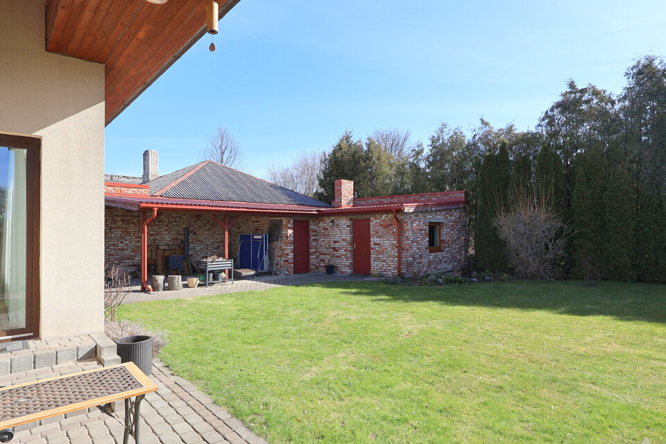 Zirņu iela 51, Liepāja