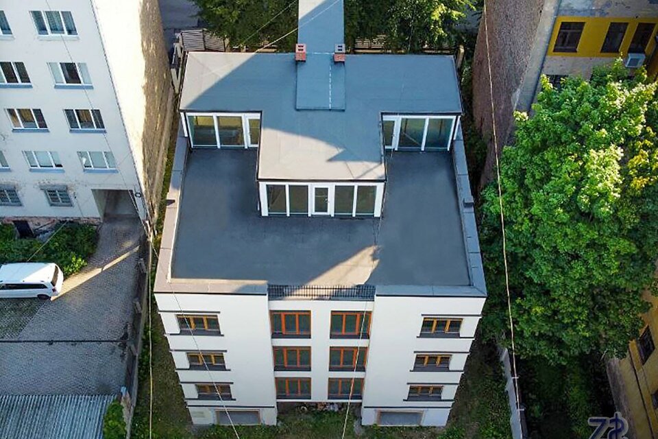 Zaubes iela 2, Rīga