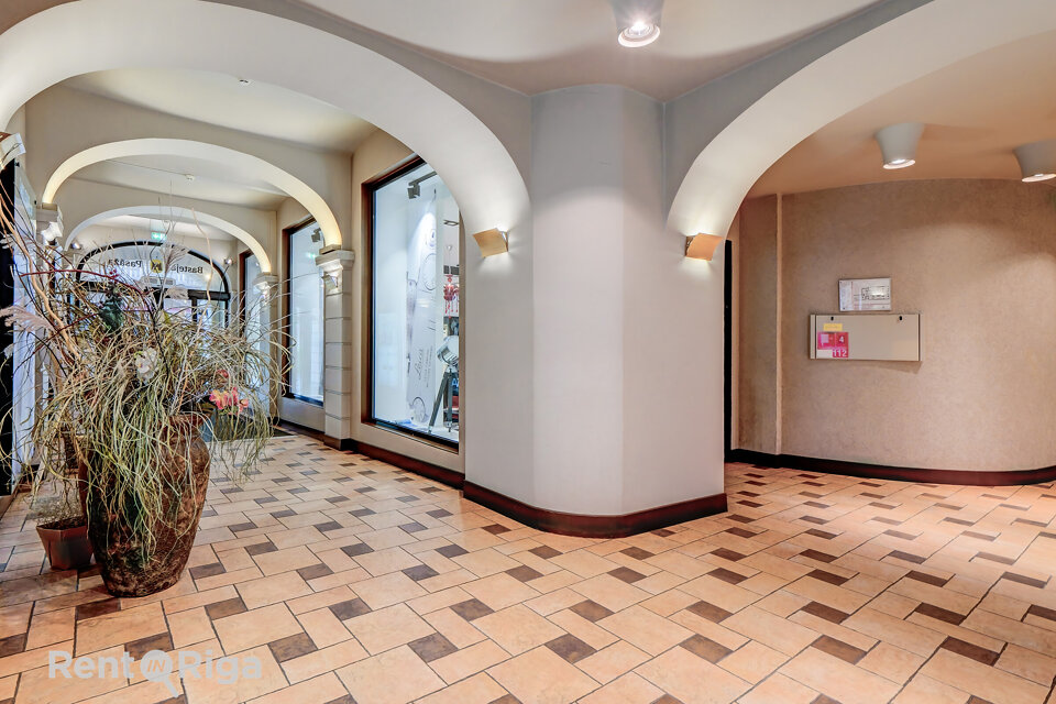 Meierovica 16, Rīga