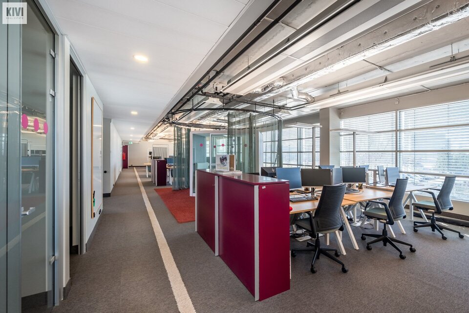 Skanstes iela 12, Rīga