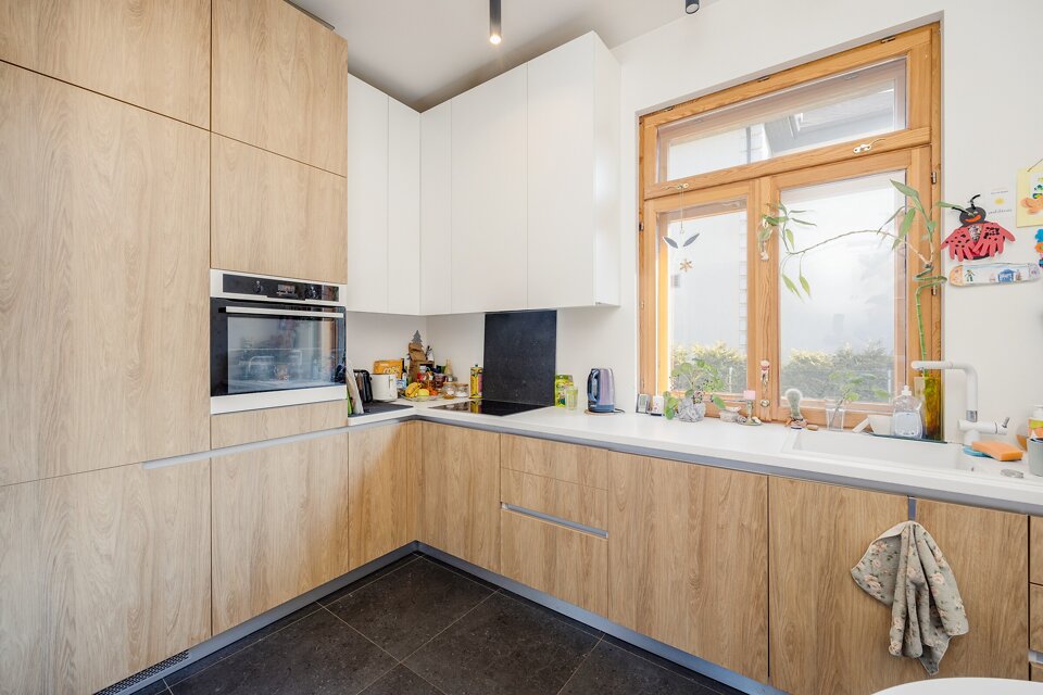 Mežotnes iela 38, Rīga