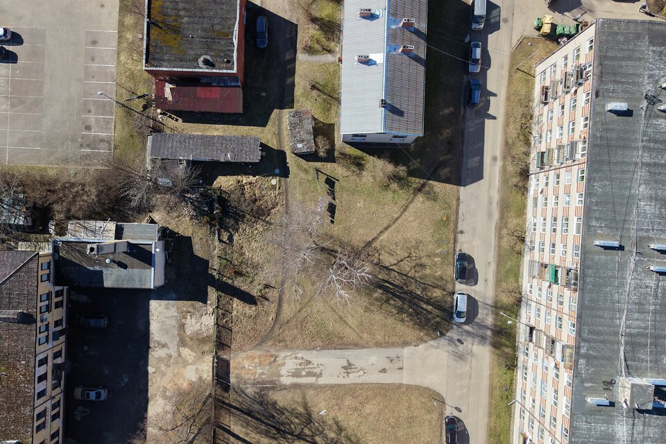 Oškalna iela 9, Jūrmala