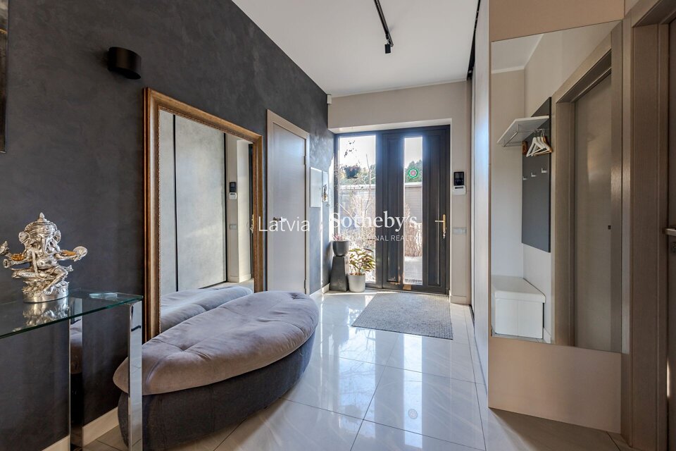 Svētes iela, Jūrmala