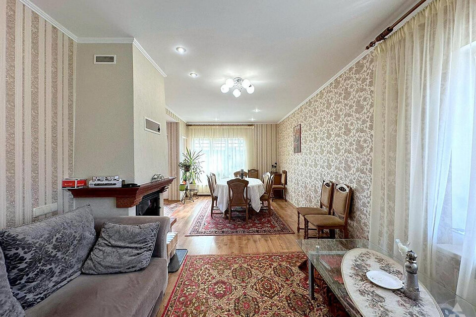 Mazā Ķentes iela 38, Ogre, Ogres nov.