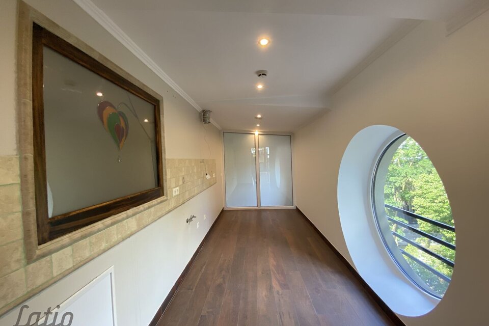 Bērzaunes iela 7, Rīga