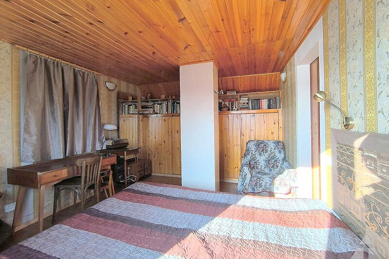 Daugavmalas iela 75, Rīga