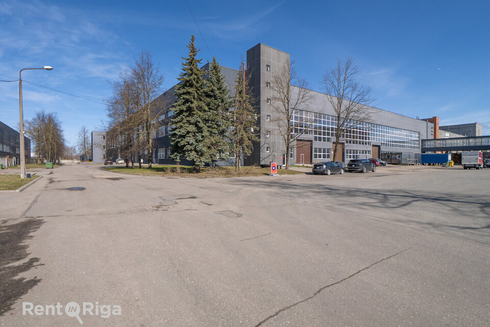 Uriekstes iela 4a, Rīga