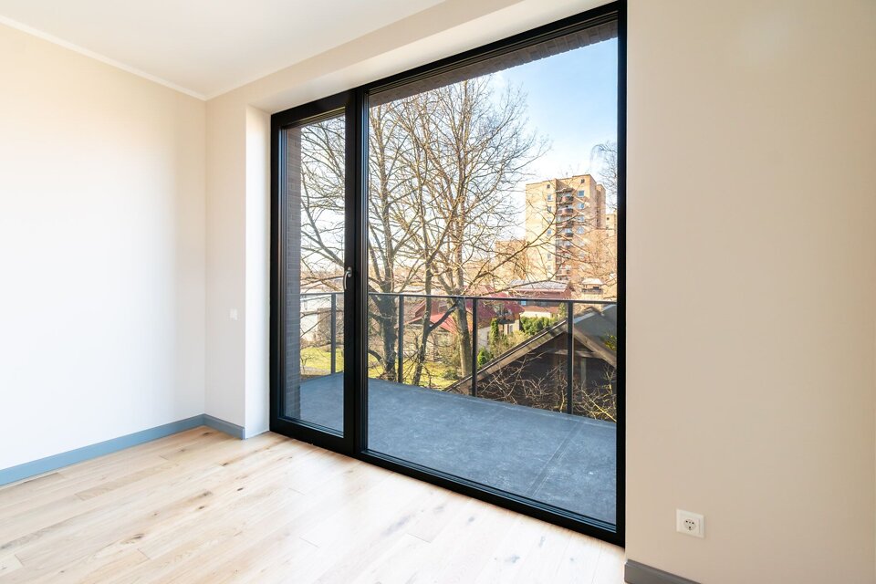 Kaukāza iela 11, Rīga