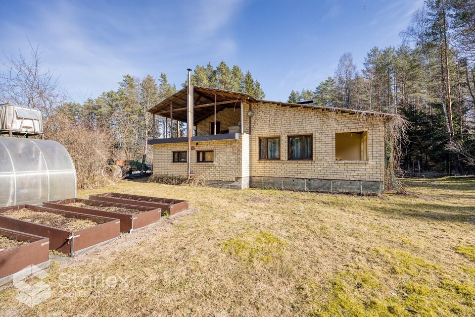 Aļņu iela 24, Saulkrastu nov.